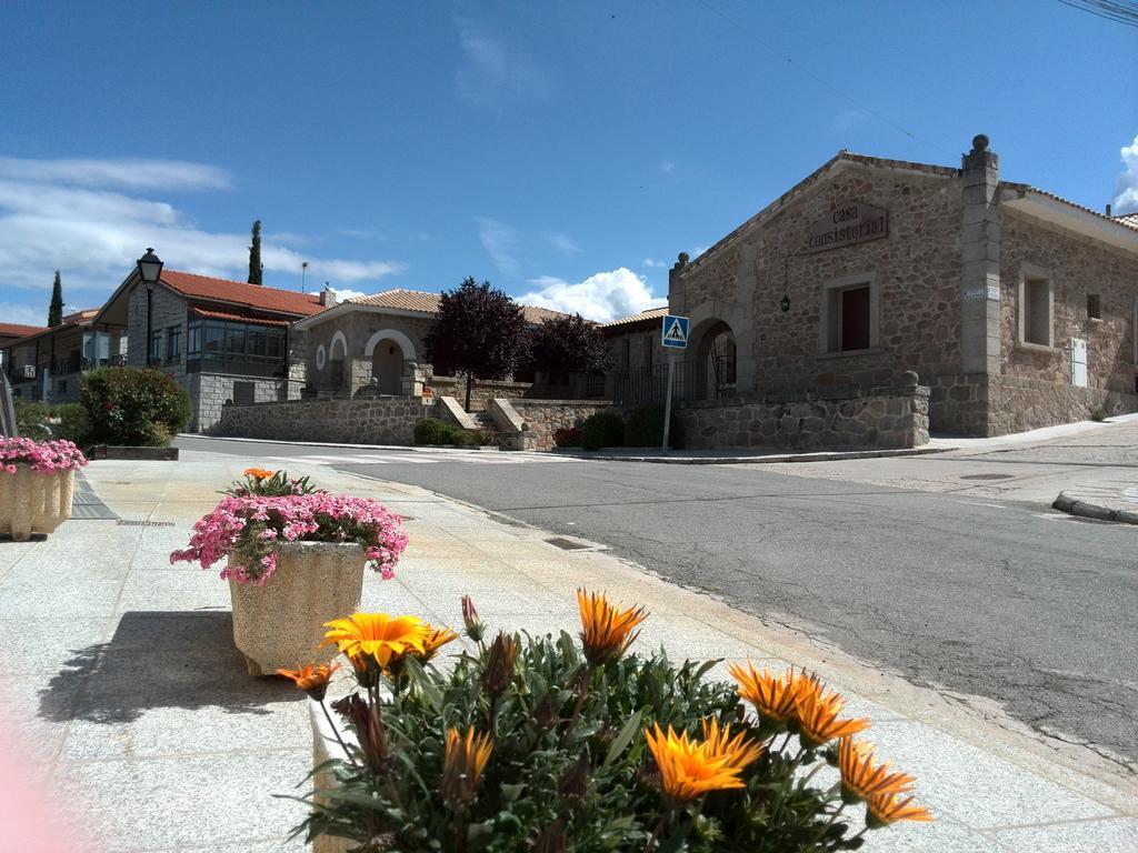 El Egio Pension Cervera de Buitrago Buitenkant foto