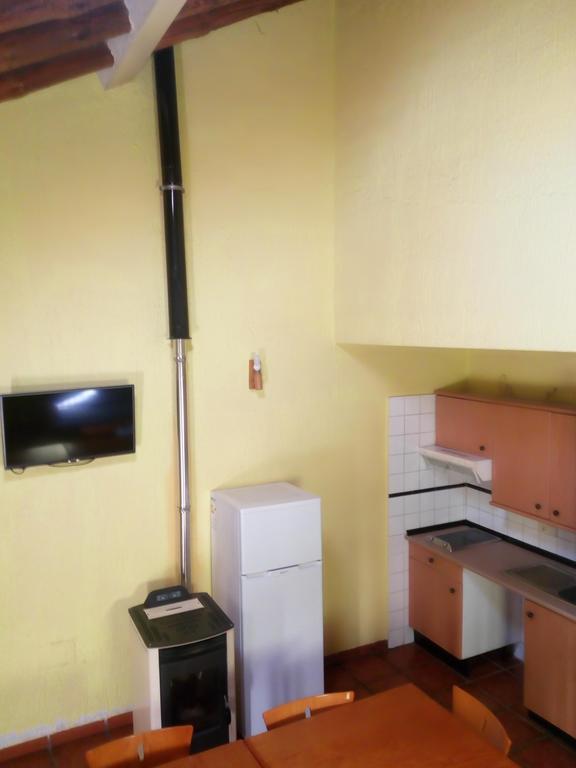 El Egio Pension Cervera de Buitrago Buitenkant foto