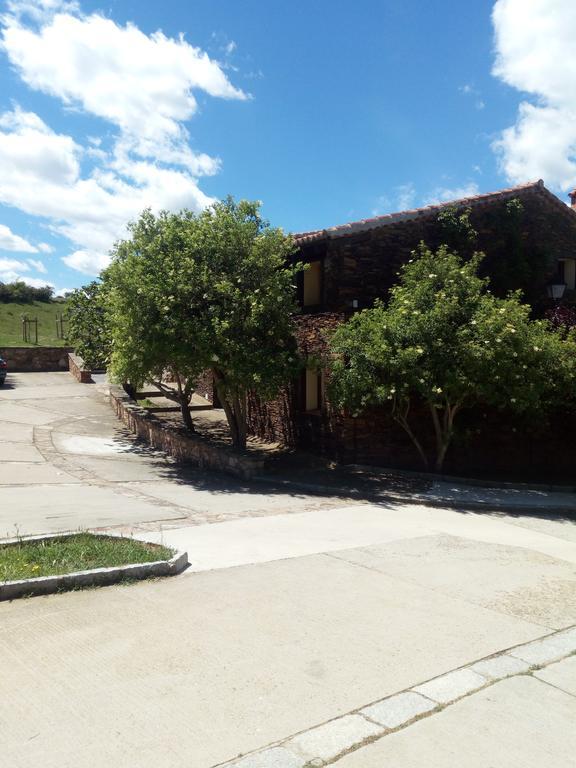 El Egio Pension Cervera de Buitrago Buitenkant foto